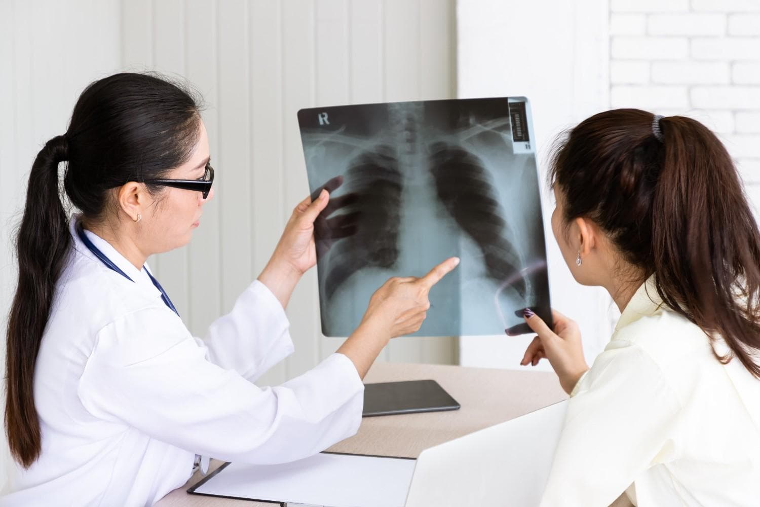 Vaksin Prevenar 13 Dewasa: Cegah Pneumonia Sekali Seumur Hidup