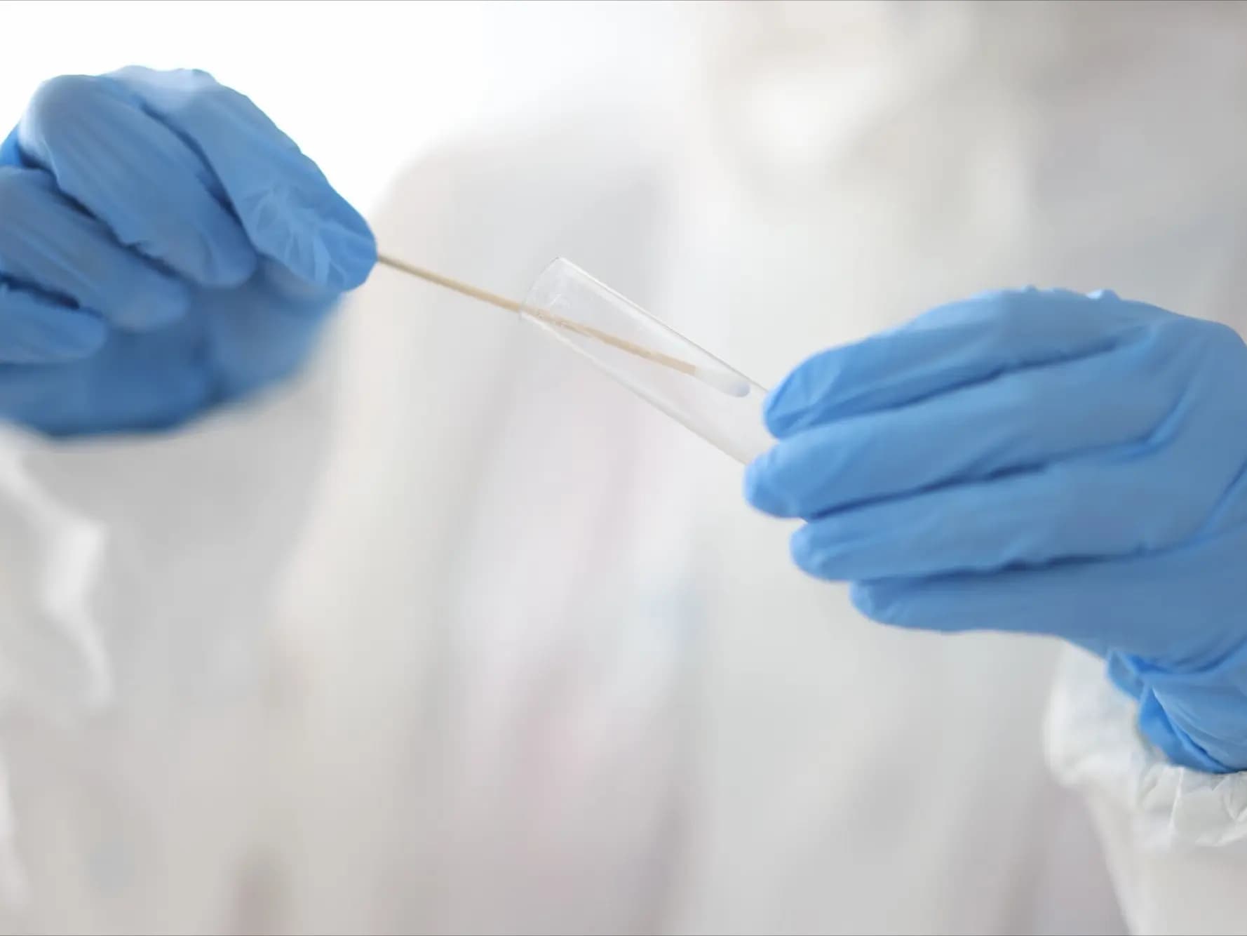 Perbedaan Pap Smear dan HPV DNA: Deteksi, Prosedur, Hasil